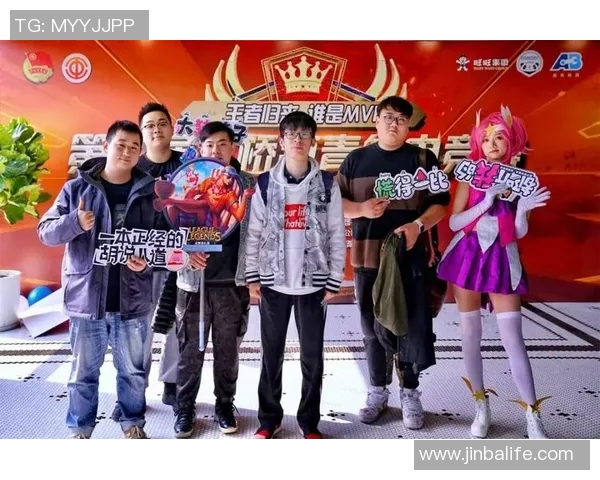 小胖再现绿茵场王者风采引领球队冲击巅峰荣耀